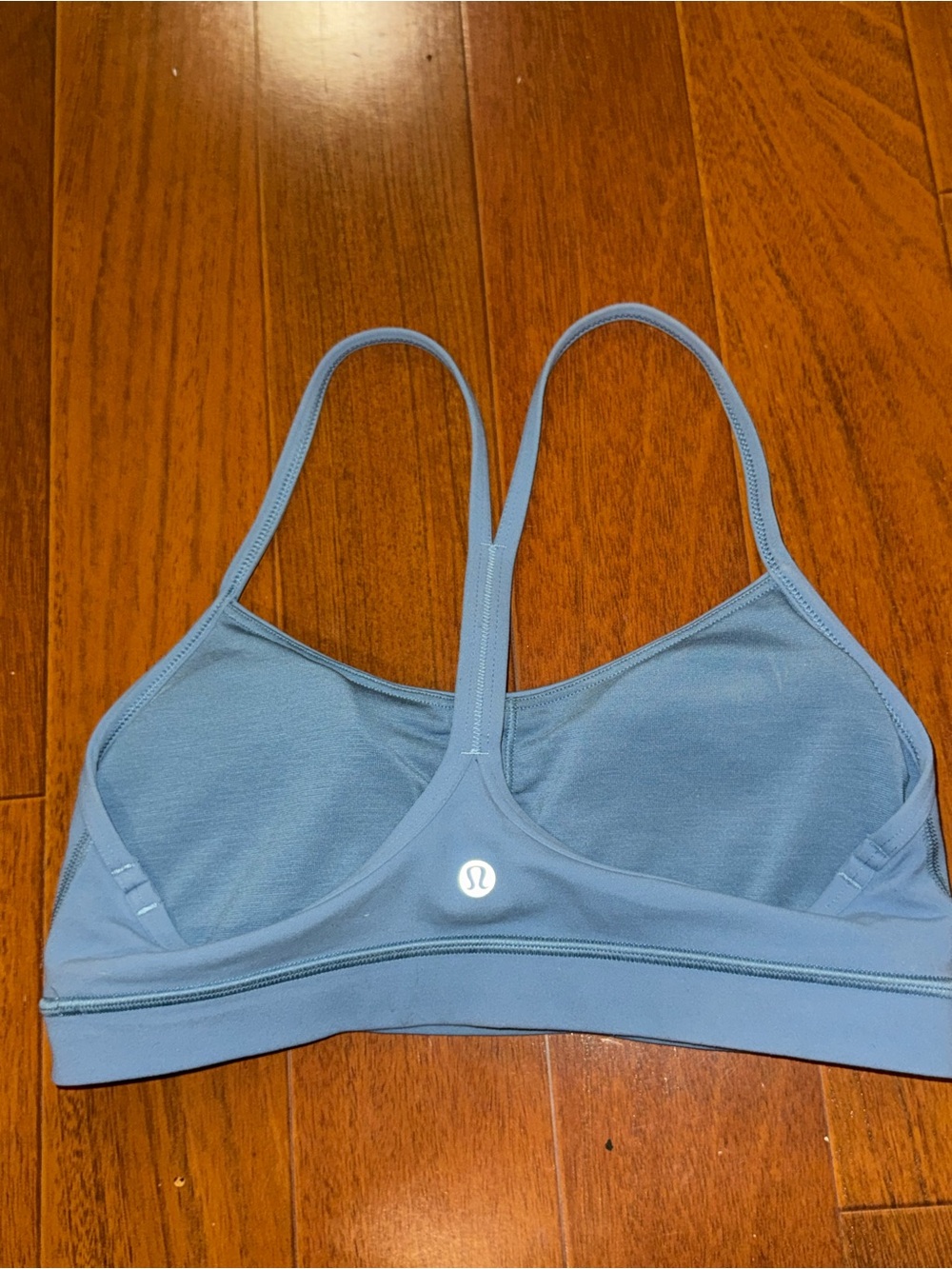 Lululemon Flow Y Nulu Bra size 8 - Picture 2 of 4